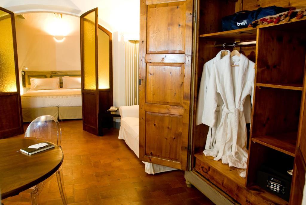 Callegherie 21 Boutique B&B Imola Zimmer foto