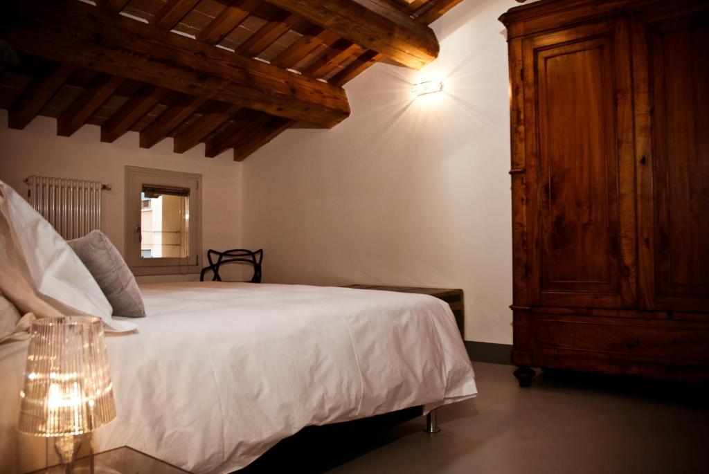 Callegherie 21 Boutique B&B Imola Zimmer foto